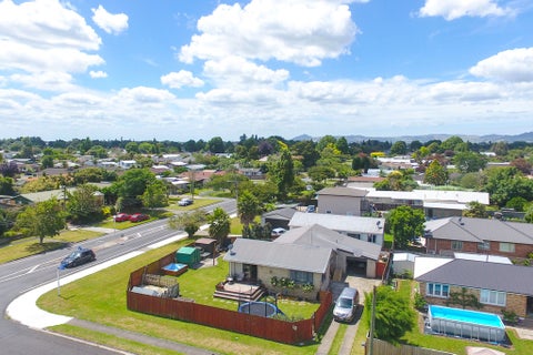 54 Noel Street, Leamington, Cambridge