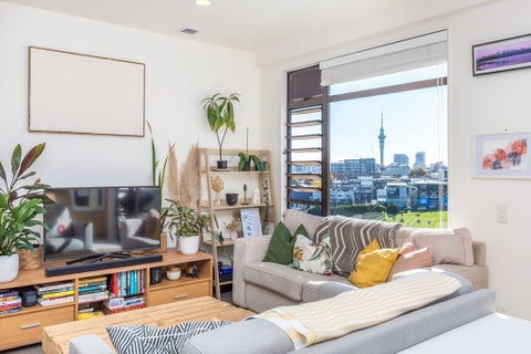 2H/7 Charlotte Street, Eden Terrace, Auckland