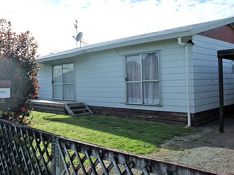 2/21 Tironui Station Road East, Papakura, Papakura
