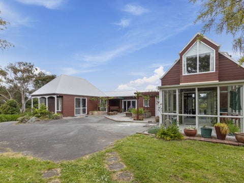 9 Palm Grove, Belmont, Lower Hutt