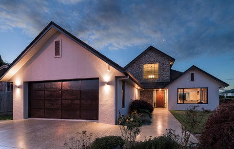 7 Linden Place, Matipo Heights, Rotorua