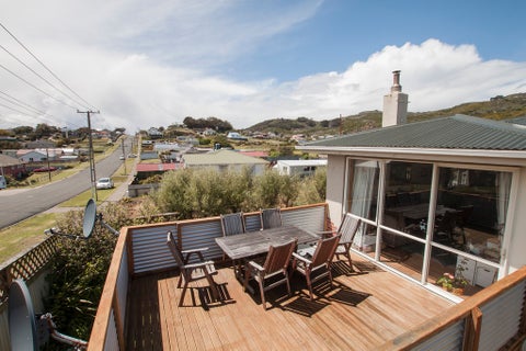 144 Bann Street, Bluff