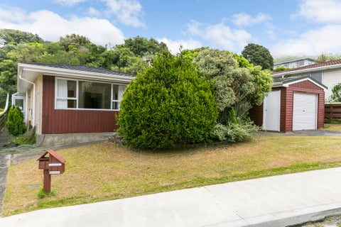 27 Cortina Avenue, Johnsonville, Wellington