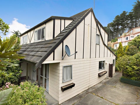 7B Percy Dyett Drive, Karori, Wellington