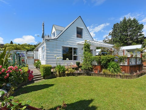 13A MCMANAWAY GR, STOKES VALLEY, LOWER HUTT