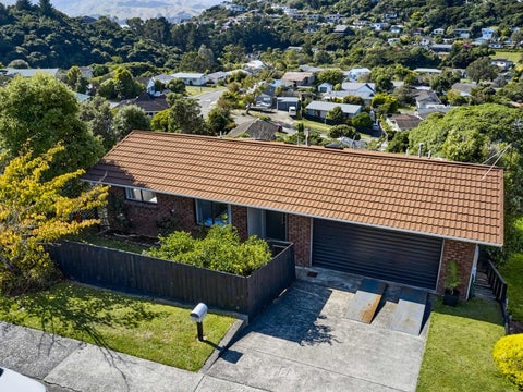 13 Thimble Lane, Whitby, Porirua
