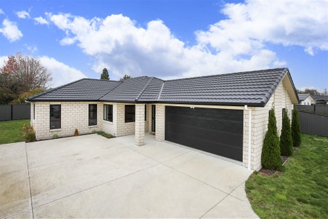 69 Stan Heather Drive, Glenview, Hamilton