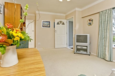 1/19 Lake Pupuke Drive, Takapuna, Auckland