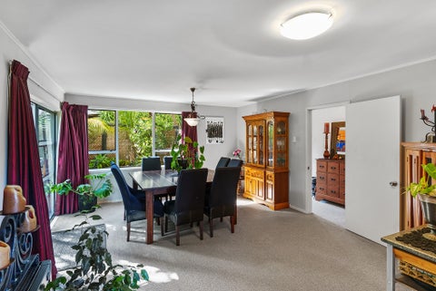 141B Bradbury Road, Botany Downs, Auckland