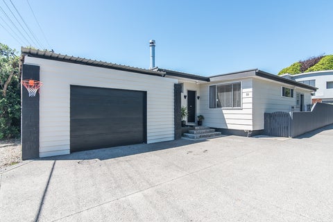 33 Ngarara RD, Waikanae, Waikanae