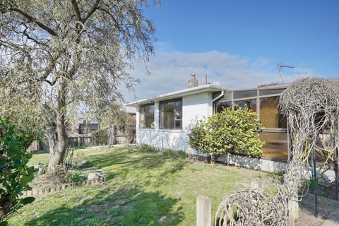9 Cottonwood Street, Parklands, Christchurch