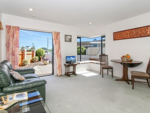 23 Sanders Avenue, Westown, New Plymouth