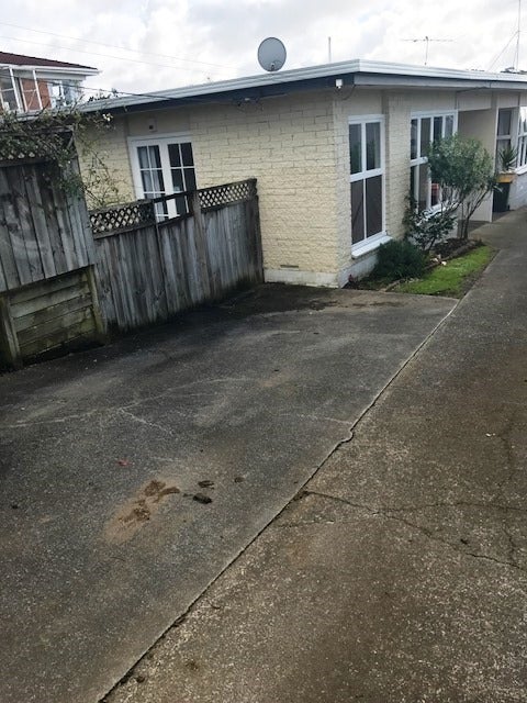 1/70 Gladstone Road, Northcote, Auckland