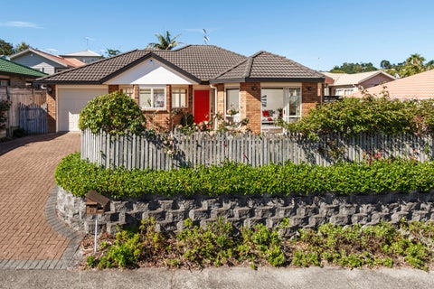 11 Angel Way, Stanmore Bay, Whangaparaoa