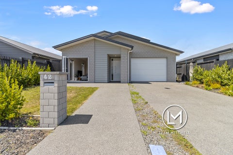 42 Probert Crescent, Chartwell, Hamilton
