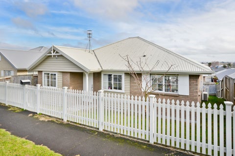 76 Queens Avenue, Frankton, Hamilton