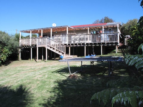 15 Upper Cross Street, Raglan