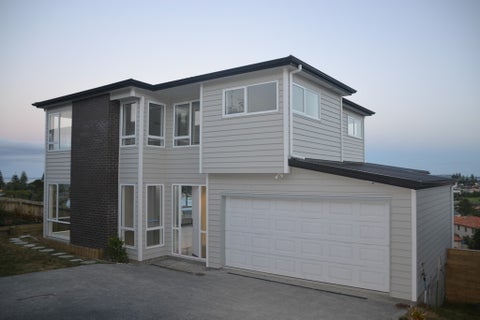17 Orewa Heights Crescent, Orewa, Orewa