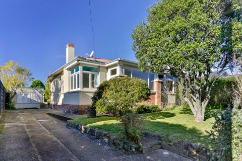 25 Sunny Brae Crescent, Westmere, Auckland