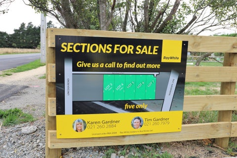 2 Miles Lane, Carterton, Carterton