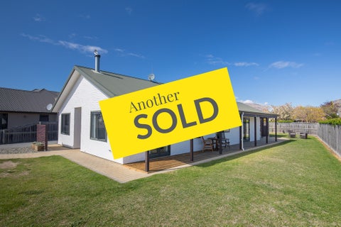 36 Plantation Road, Wanaka