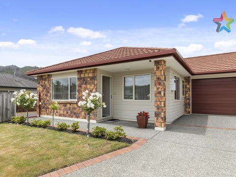 38 Woodland Mews, Wainuiomata, Lower Hutt