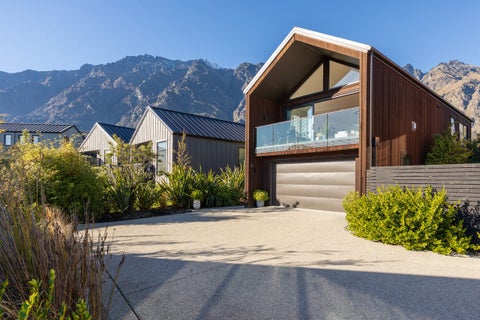 3B Glenelg Lane, Jacks Point, Queenstown