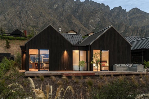 11 McKenzies Shute, Jacks Point, Queenstown