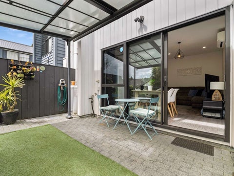 9 Pasla Close, Papakura, Papakura