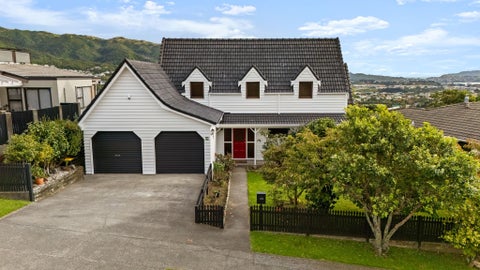 64 Woodman Drive, Tawa, Wellington