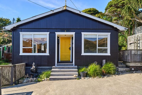 5 Takutai Road, Pukerua Bay, Porirua