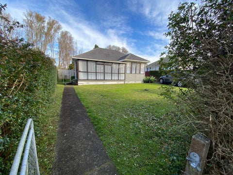 4 Larsen Road, Panmure, Auckland