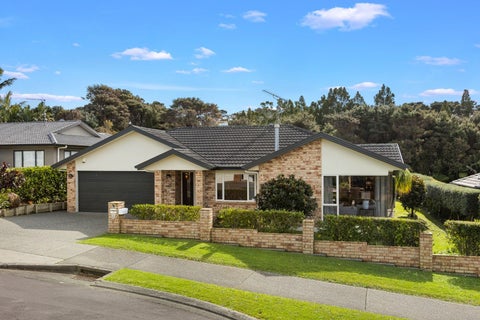 9 The Ritz, Orewa, Orewa