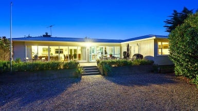 29 Hona Street, Waikanae Beach, Waikanae