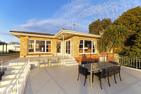 8 Brookfield Street, Hamilton East, Hamilton