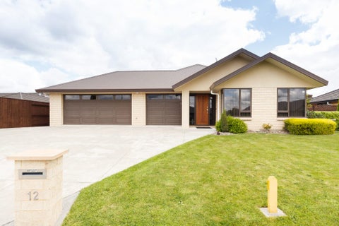 12 Rodeo Drive, Kelvin Grove, Palmerston North