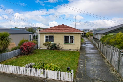 13 Lonsdale Street, New Brighton, Christchurch