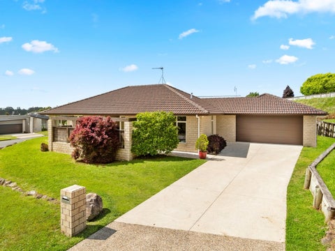 1 Carex Close, Pyes Pa, Tauranga
