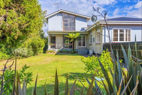 8 Hillsview Crescent, TAUMARUNUI, Taumarunui