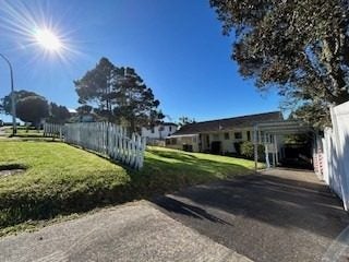 10 DUNRAVEN Place, Torbay, Auckland