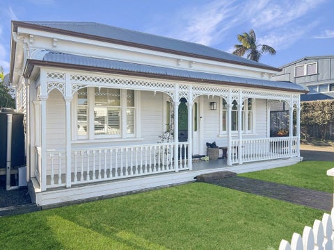 2 Kawerau Avenue, Devonport, Auckland