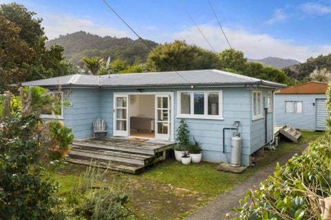 36 Seaview Avenue, Te Puru, Thames