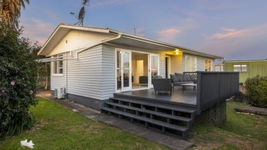 20 Edgerton Road, Te Atatu Peninsula, Auckland