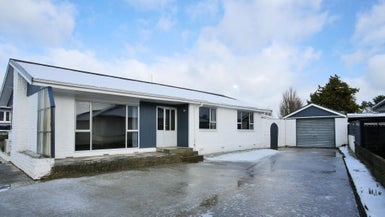 17 Wye Street, Newfield, Invercargill