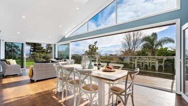 27B Ealing Crescent, Beachlands, Auckland
