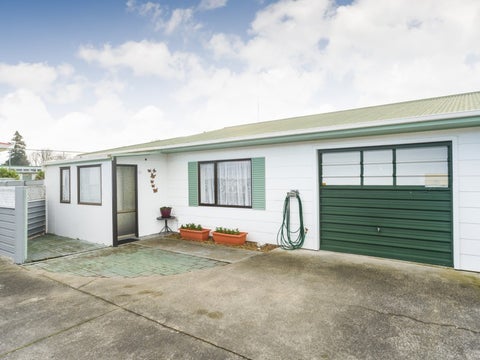 42 Monckton Street, Feilding, Feilding