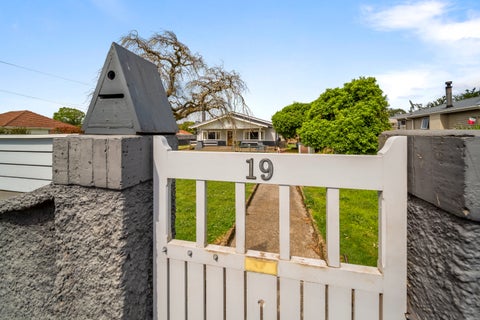 19 Burns Street, Hawera