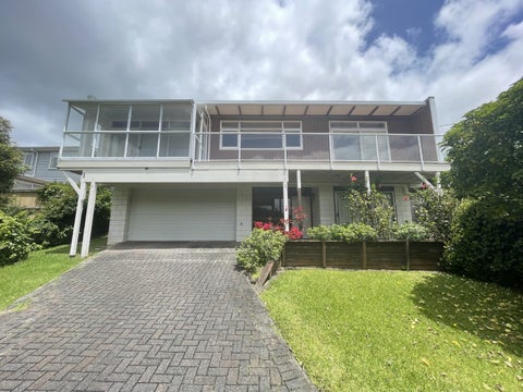 15 Penning Road, Milford, Auckland
