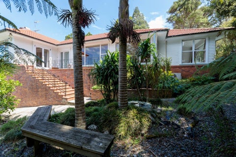 130 Scenic Drive, Titirangi, Auckland
