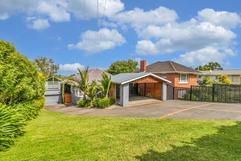 9 Lintaine Place, Glen Innes, Auckland